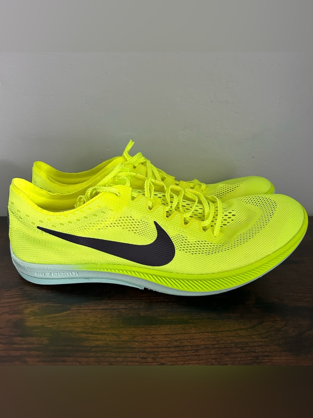 Nike ZoomX Dragonfly Track Spikes Volt Mint Foam Mens Size 10 DR9922-700